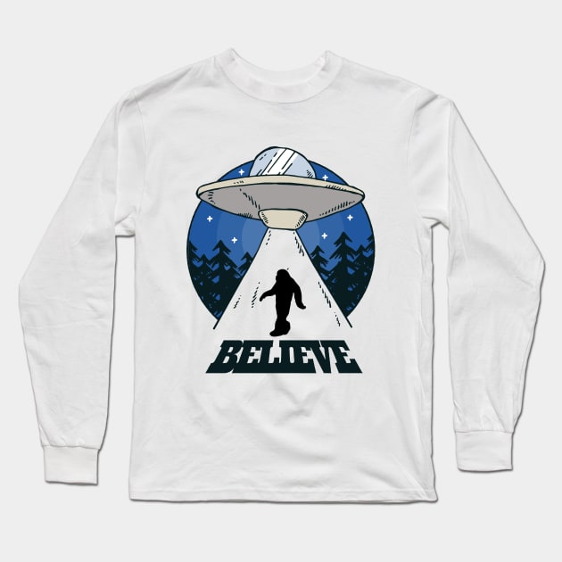 Believe Bigfoot Sasquatch UFO Abduction Design Long Sleeve T-Shirt by UNDERGROUNDROOTS